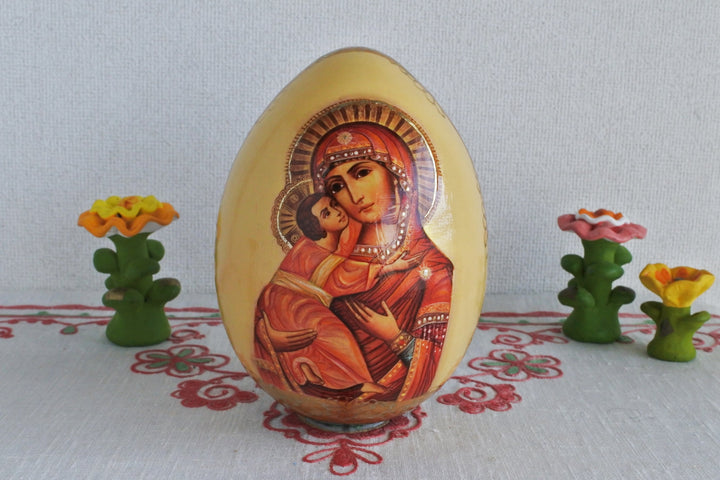 復活祭の卵　聖母マリア