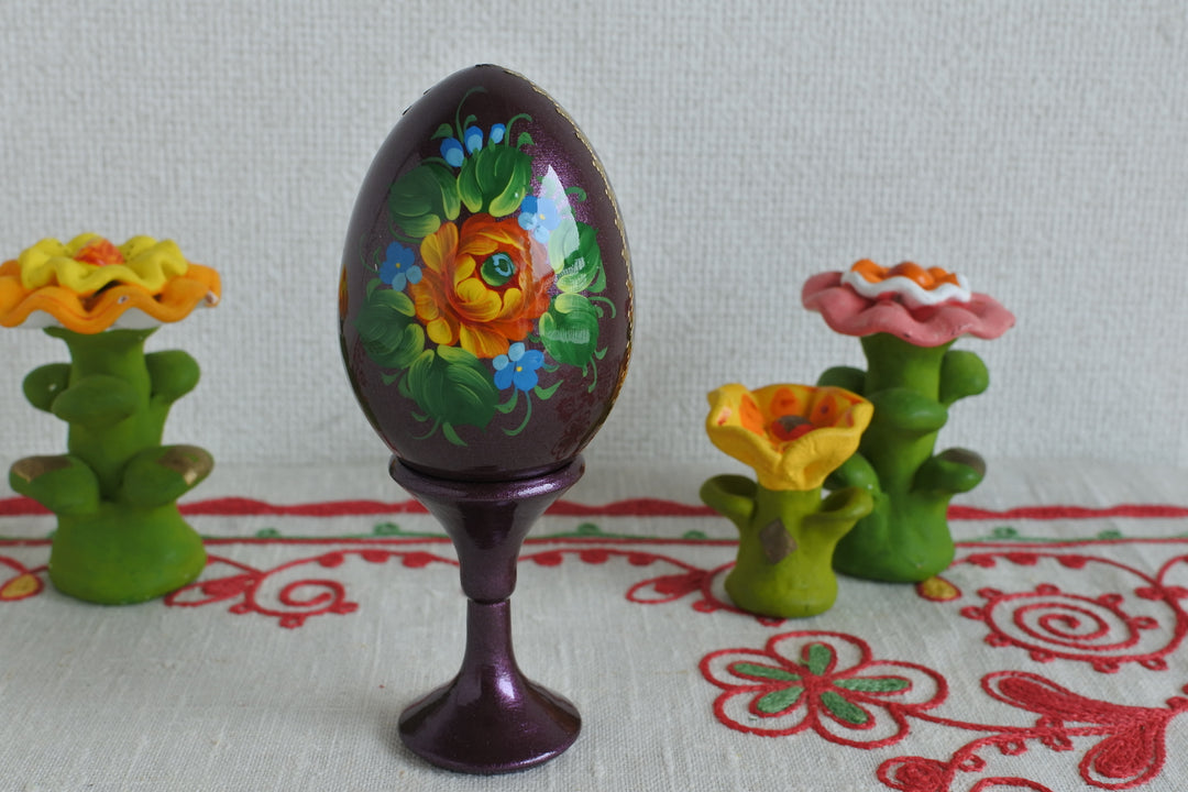 復活祭の木製卵（スタンド付き）　ジョストボの花　VIOLET