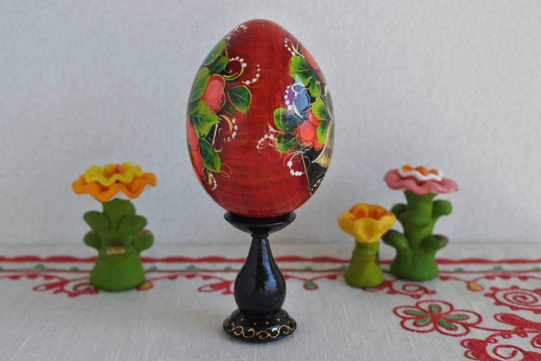 復活祭の卵　ハチドリと赤い花　スタンド付き