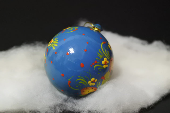 クリスマスボール ストロベリー水色 D8