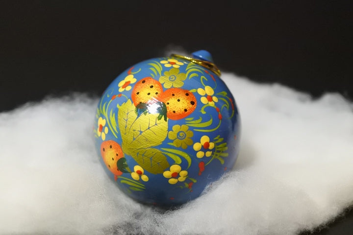 クリスマスボール ストロベリー水色 D8