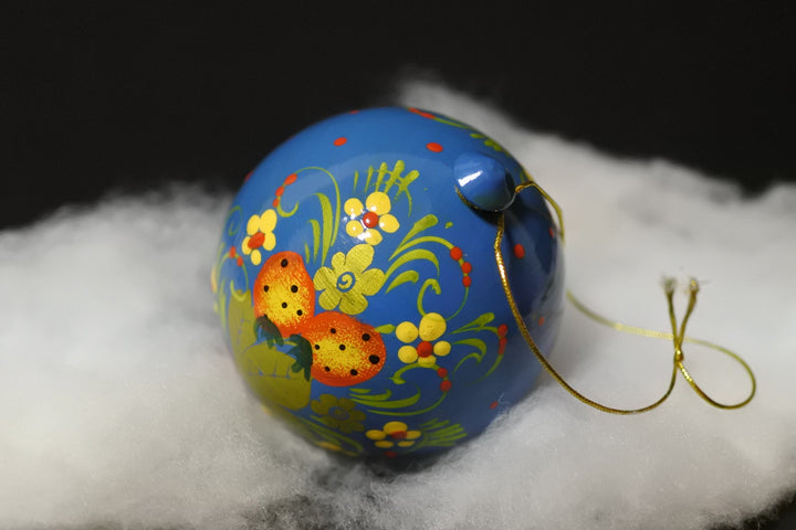 クリスマスボール ストロベリー水色 D8