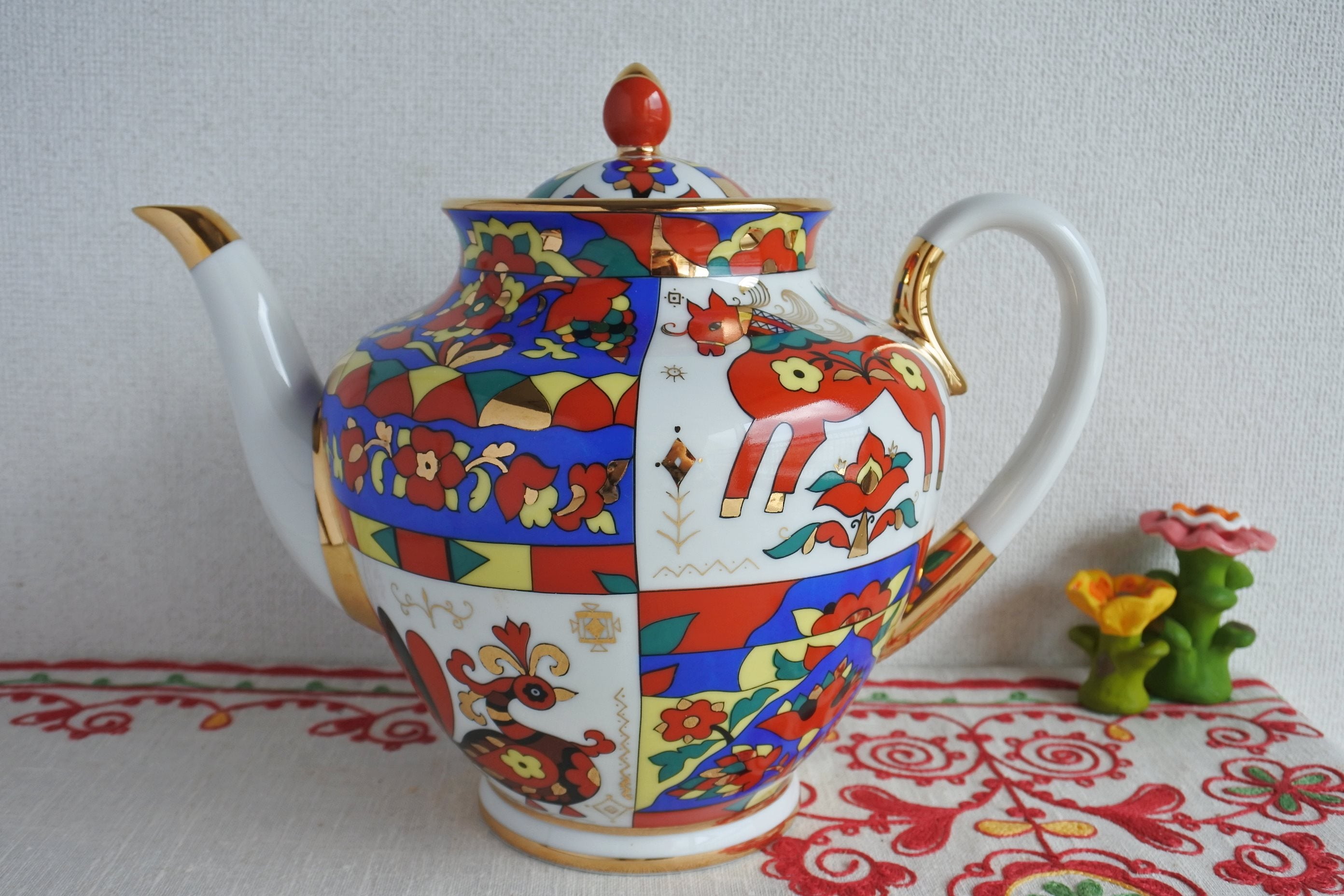 ロシア雑貨いりえのほとり 神戸 ロシア民芸品 ロシア製陶磁器 食器