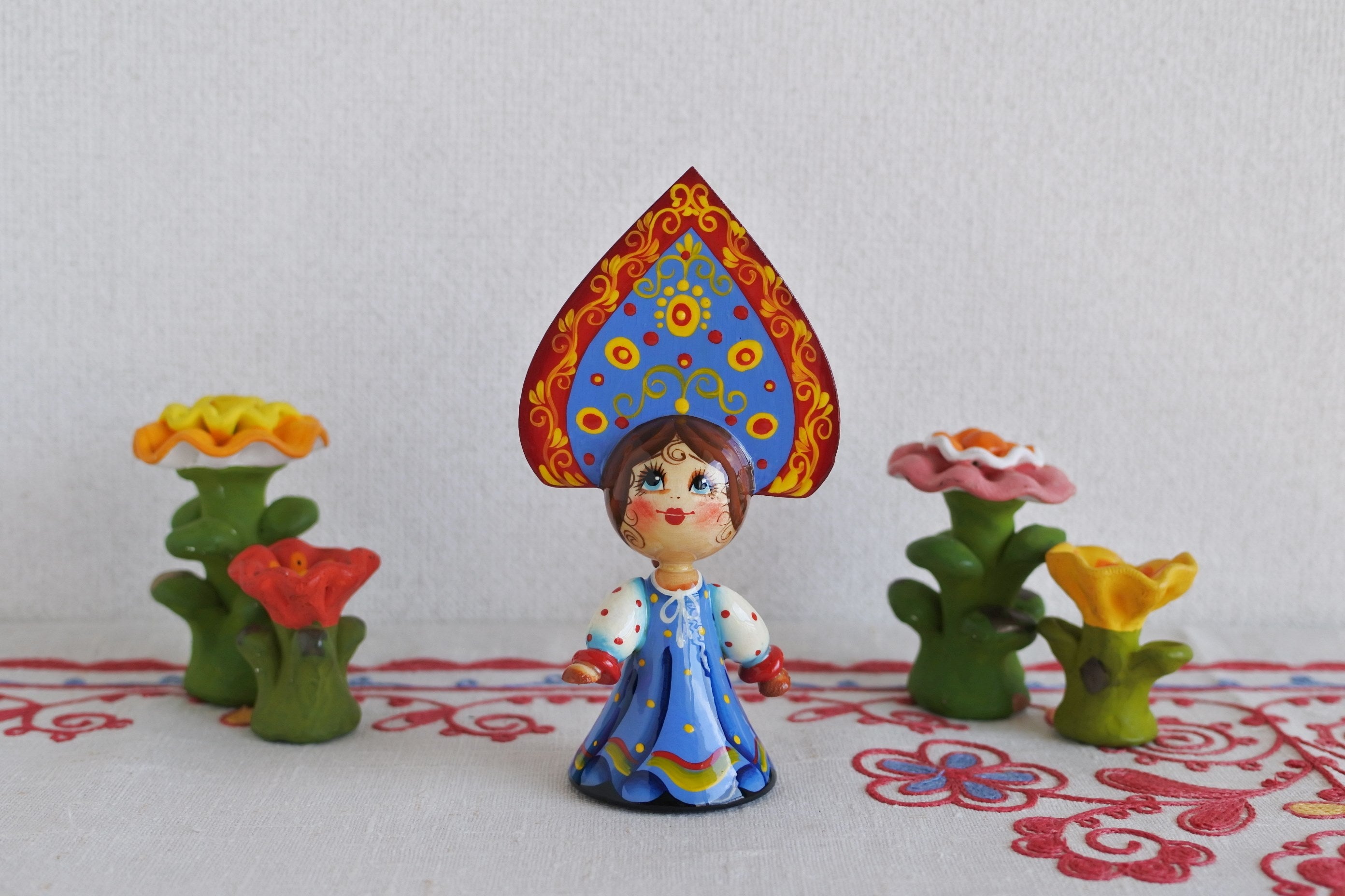 ロシア民芸品 木の人形 マトリョーシカ 動物 ハンドメイド ロシア雑貨