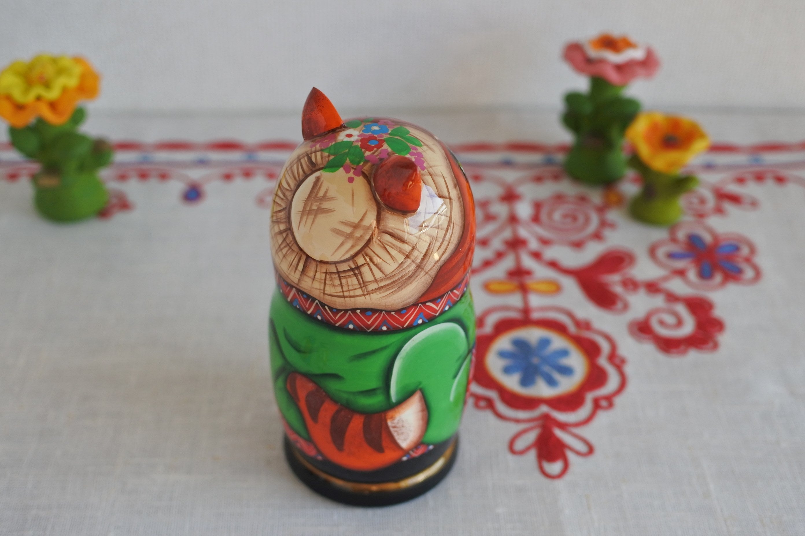 ロシア雑貨☆猫のエッグオーナメント ミトン ノビコワ作