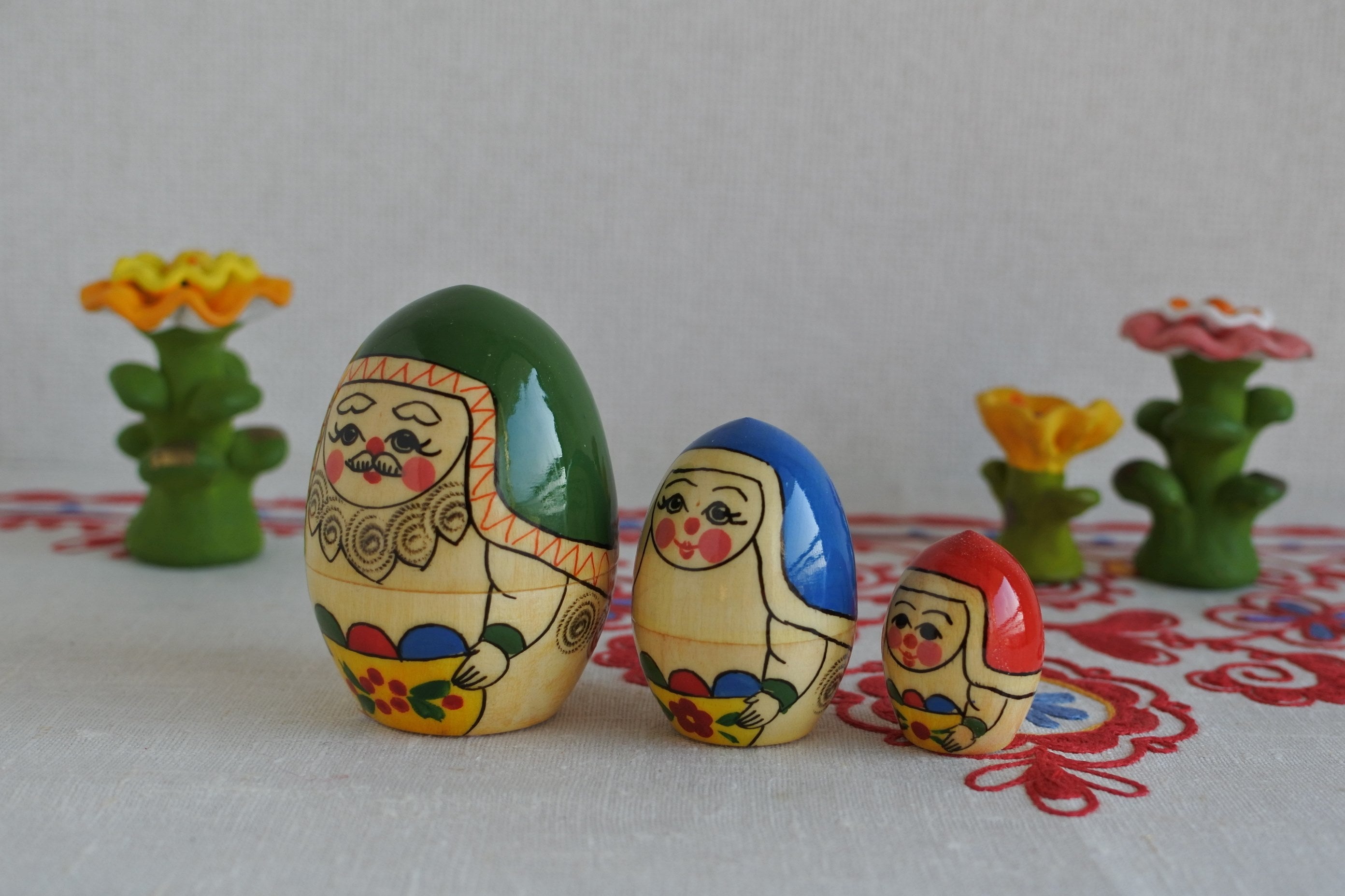 マトリョーシカ 復活祭のたまご 3ピース パスハ 卵型マトリョーシカ