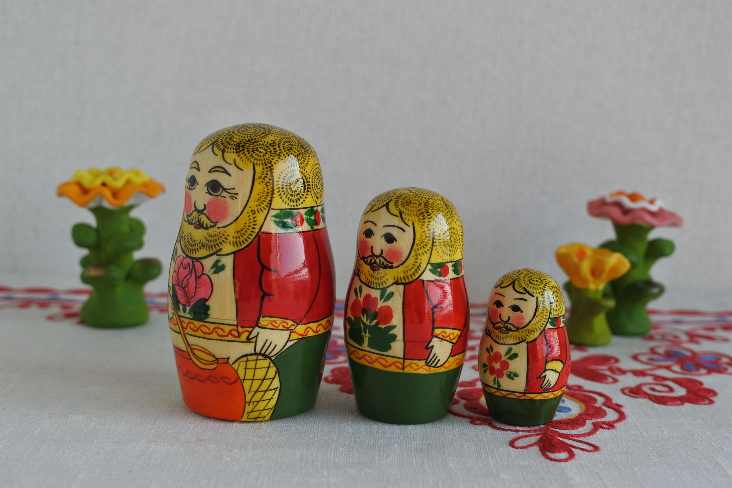 マトリョーシカ おうちの妖精ドモヴォイ 3ピース ロシア民話 ロシア