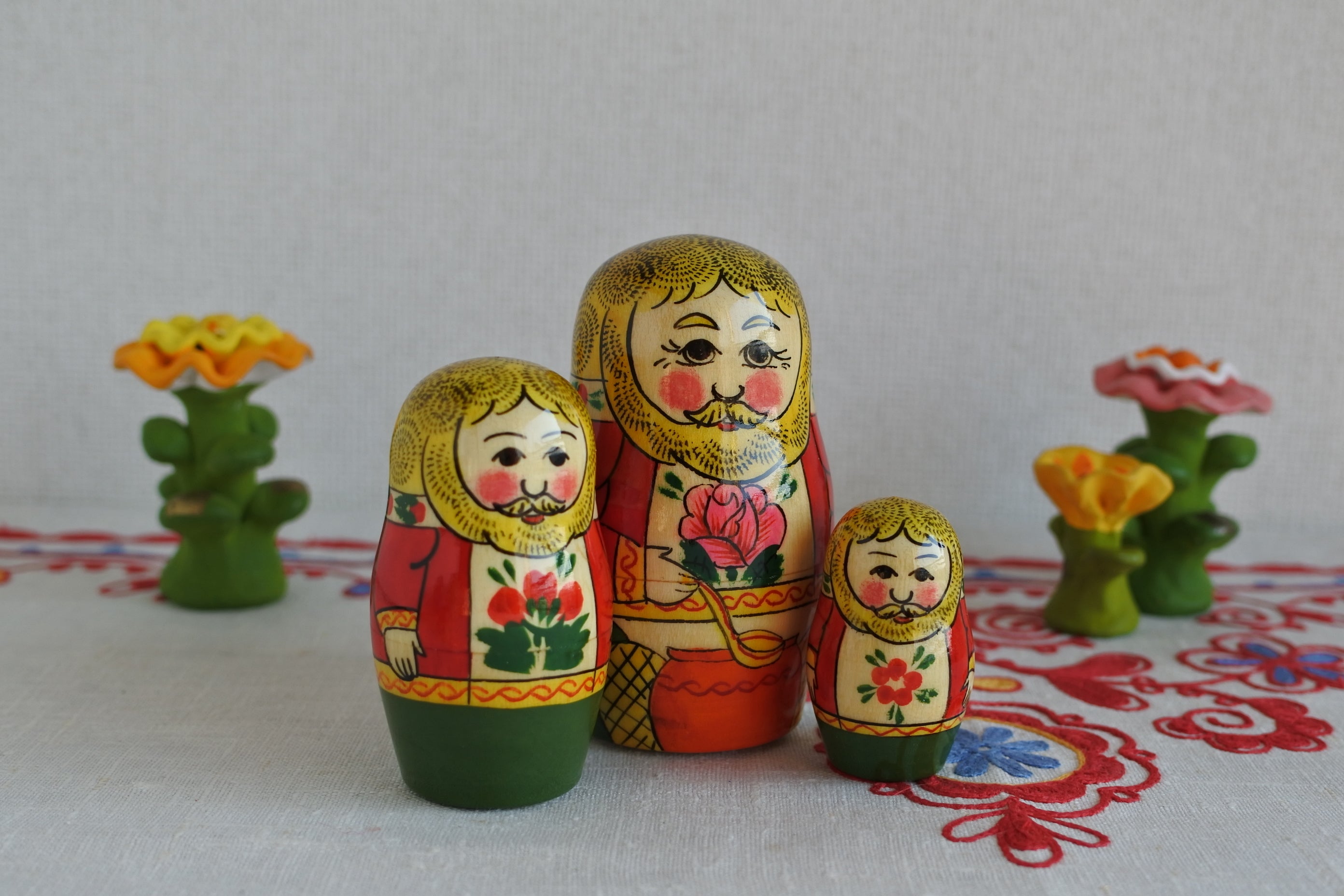 マトリョーシカ おうちの妖精ドモヴォイ 3ピース ロシア民話 ロシア