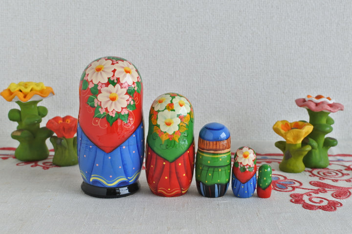 マトリョーシカ　ロシア民謡　5P