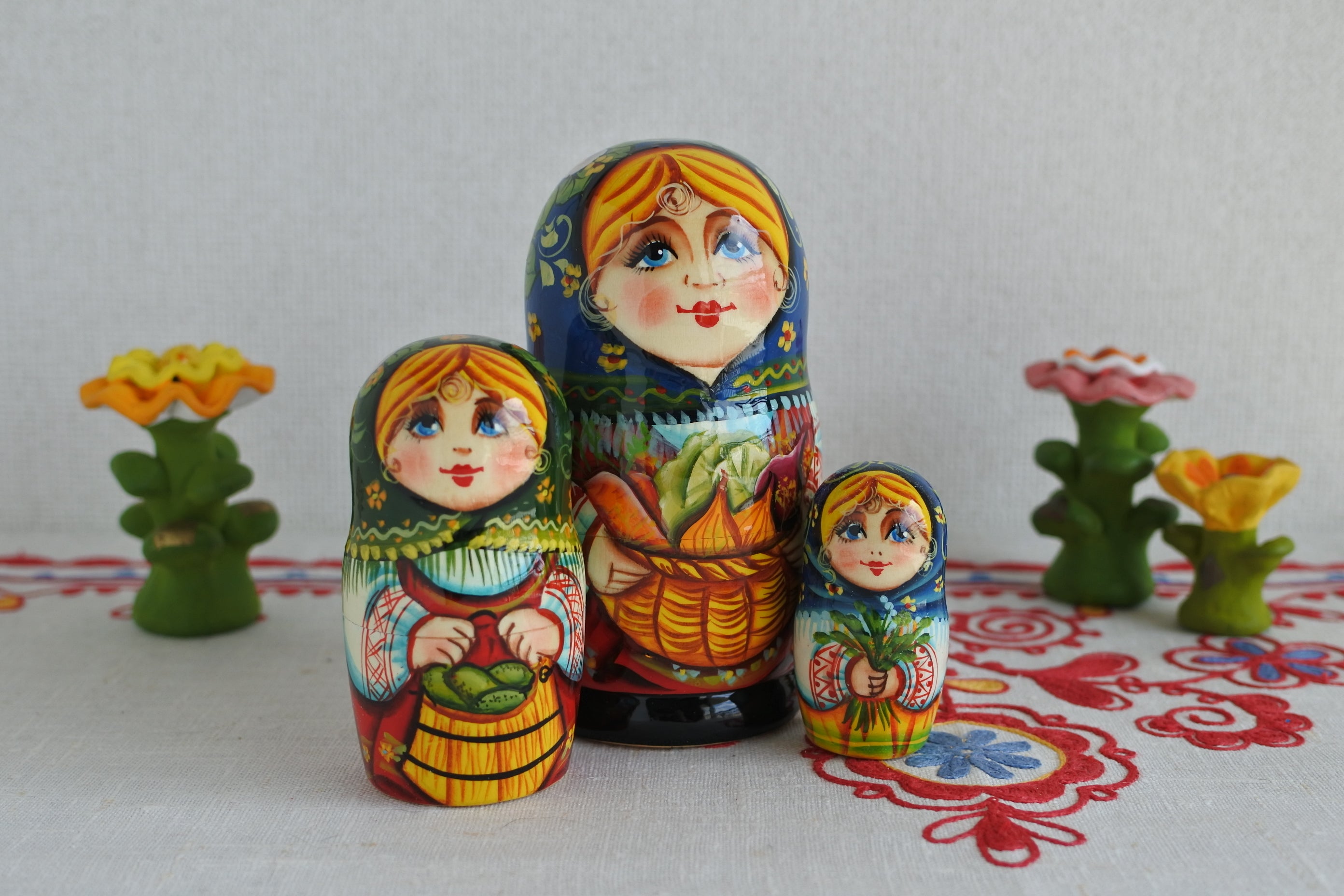 マトリョーシカ ロシアの入れ子人形 ロシア民芸品 ロシア雑貨い