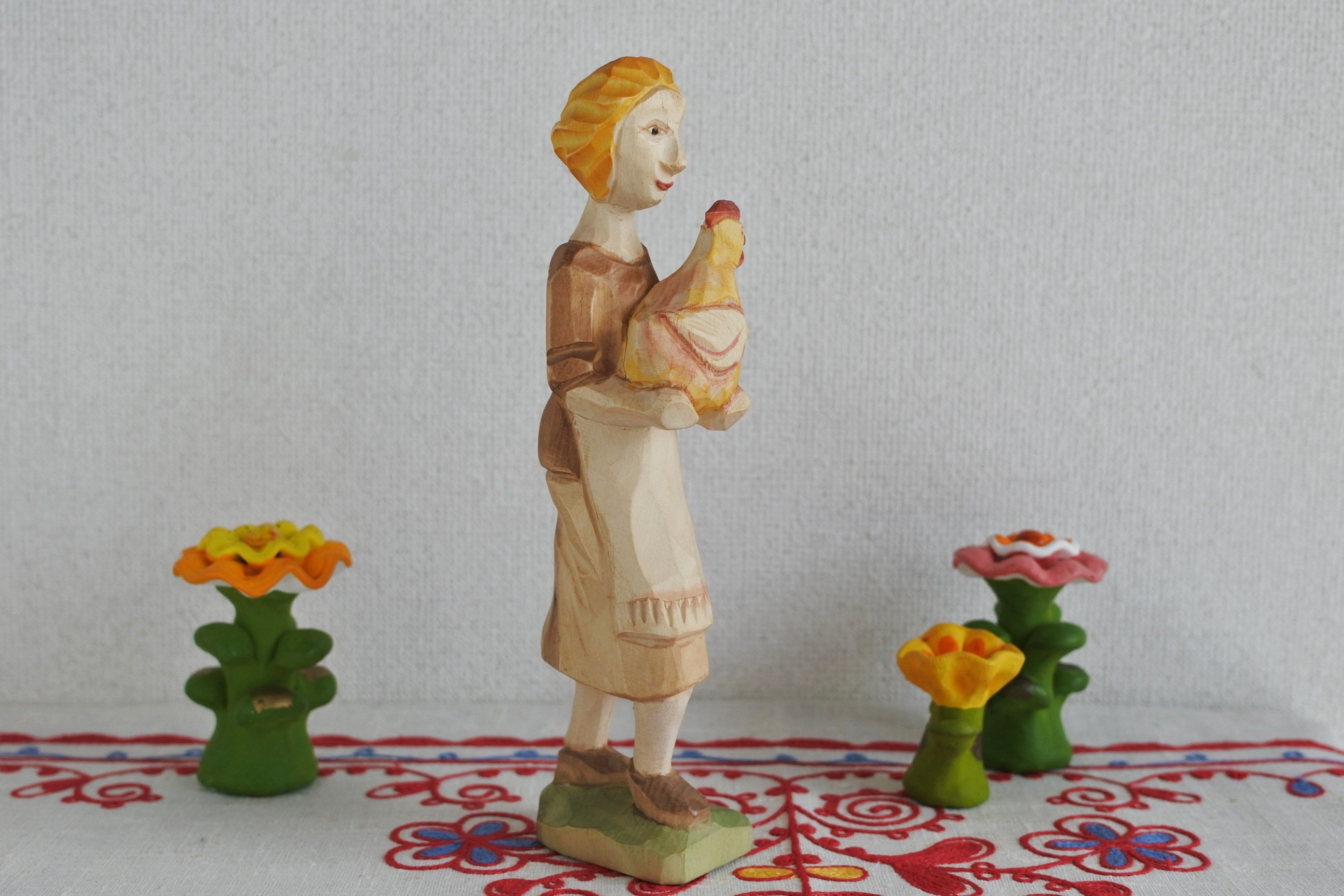 レトロ　ロシア　木製　人形 Amazon | レトロ マトリューシカ ロシア伝統工芸品 民芸品