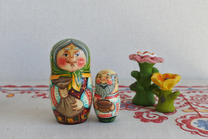 マトリョーシカ　ロシア民話　斧から粥　3P