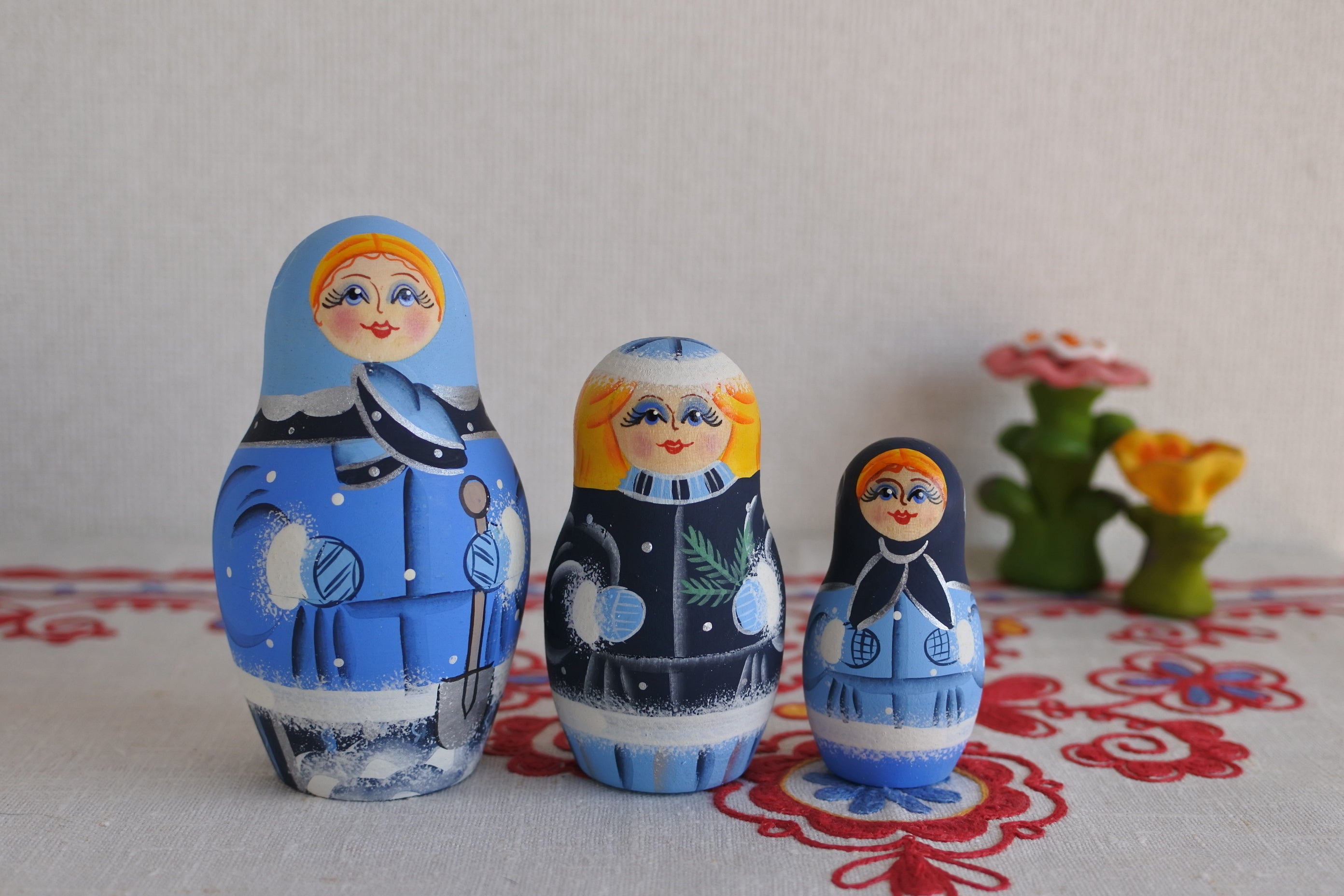 マトリョーシカ 雪ん子 5ピース キーロフ ブルー ロシア雑貨いりえの