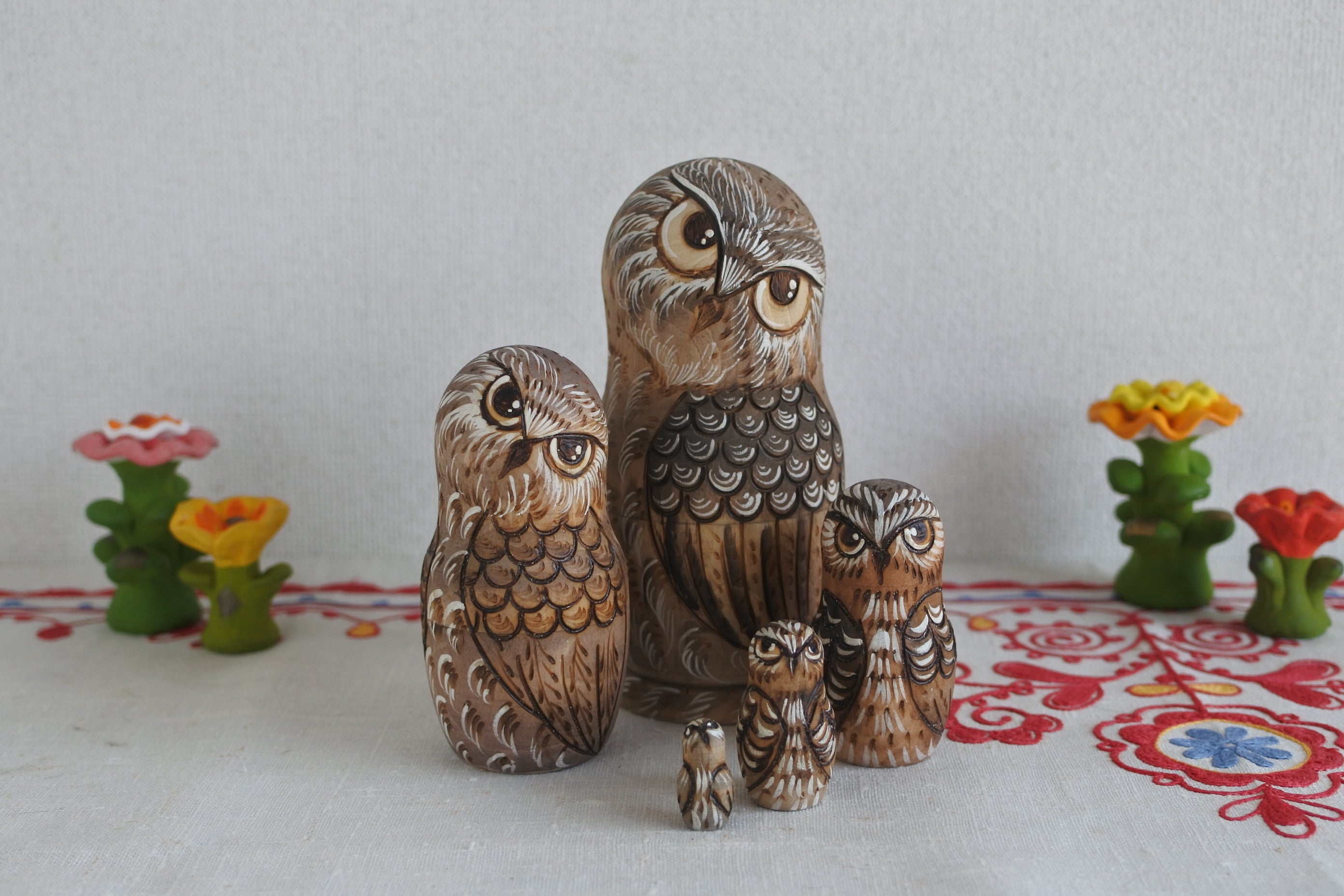 フクロウのマトリョーシカ　ロシア作家 作家ものマトリョーシカ ロシア人アーティスト ロシア雑貨いりえの