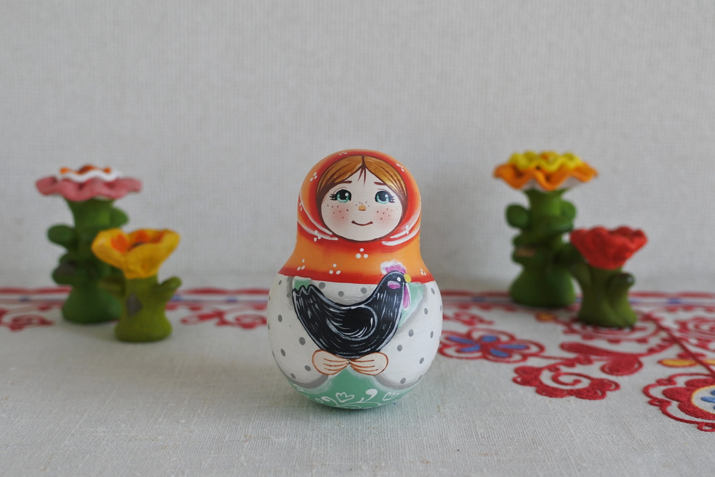 起き上がりこぼし ロシア民芸品 木工 音色 お祝い 贈答品 縁起物
