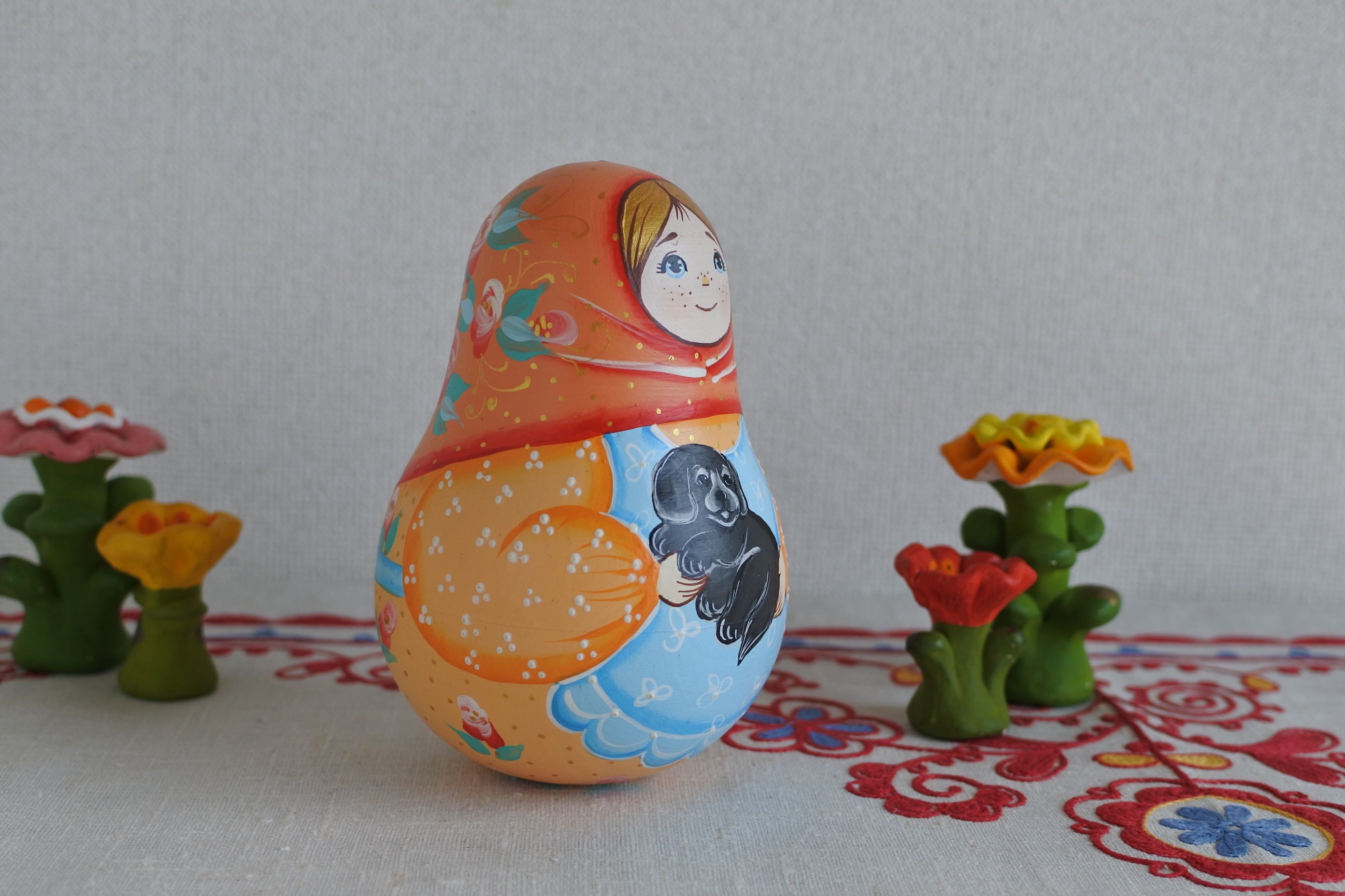 起き上がりこぼし ロシア民芸品 木工 音色 お祝い 贈答品 縁起物
