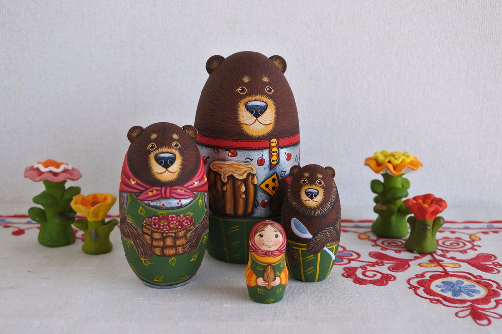 エカテリーナ・ペトゥホワのマトリョーシカ 3びきのくま 4ピース 民話