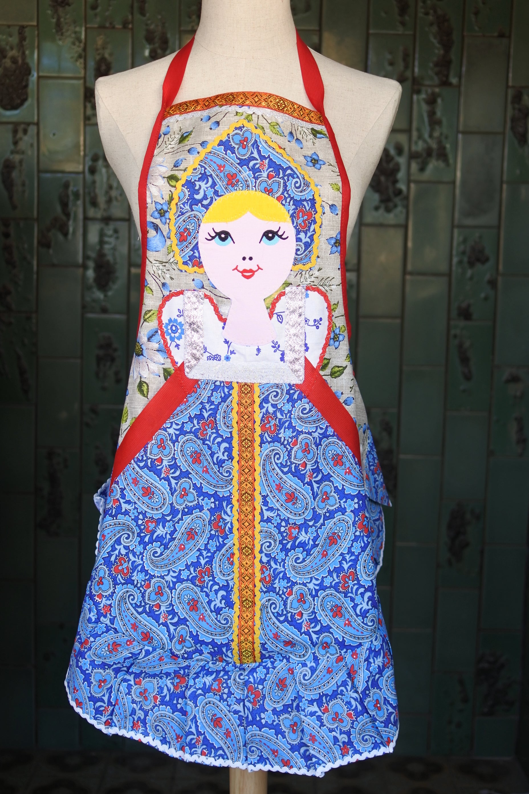 エプロン キッチン・ファブリック マトリョーシカ ロシア雑貨いりえの