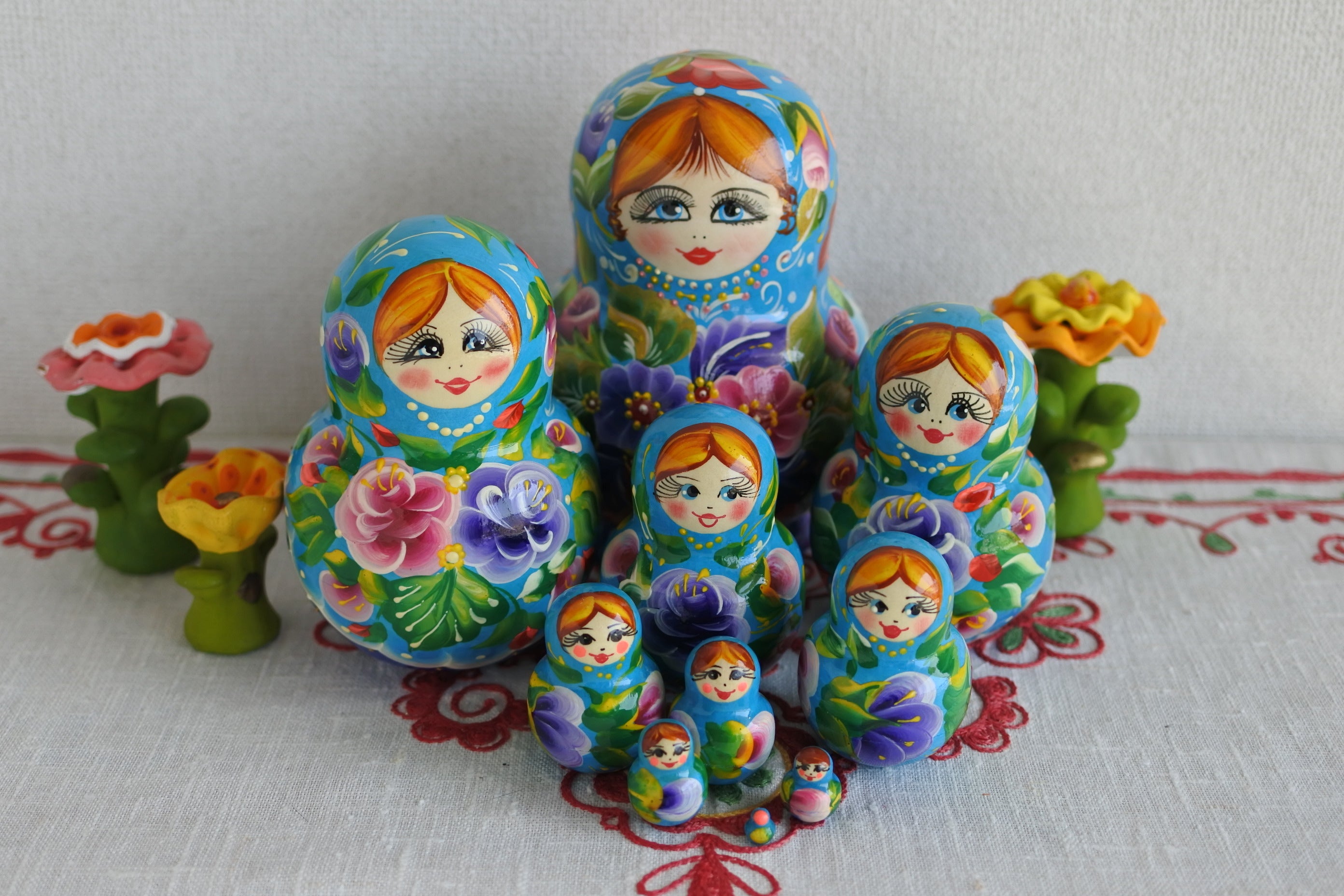 マトリョーシカ ロシア民芸品 10ピース ブルー 花 丸い形 ロシア雑貨い