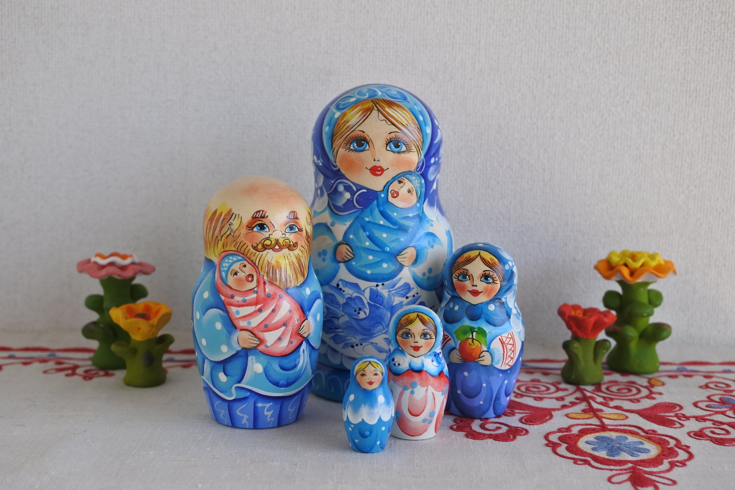 マトリョーシカ ロシアの入れ子人形 ロシア民芸品 ロシア雑貨い