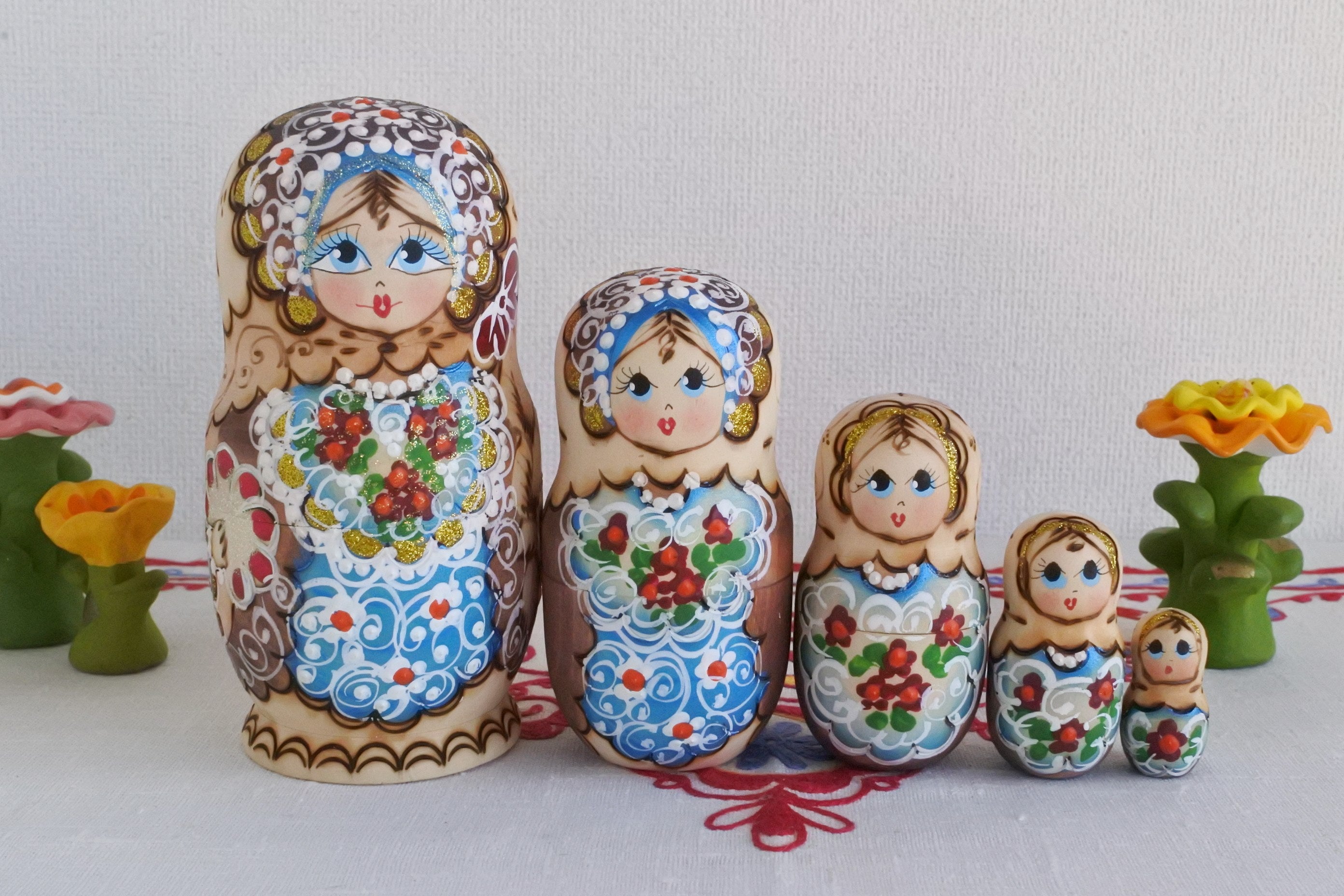 ロシア雑貨☆民話マトリョーシカ「蛙の王女」(5P)コブロフ工房