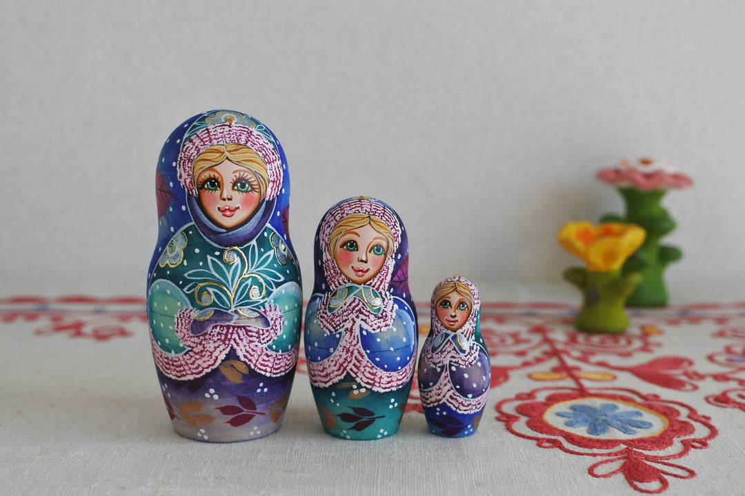 ラリーサ・クレメンティェワのマトリョーシカ　雪娘　PURPLE　5P