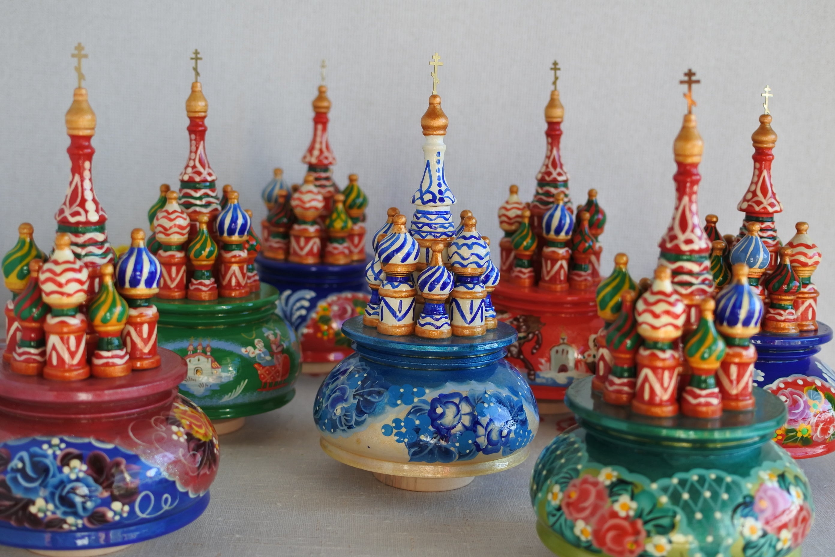 大聖堂のオルゴール モスクワの春 ワシリー大聖堂 曲目モスクワ郊外の