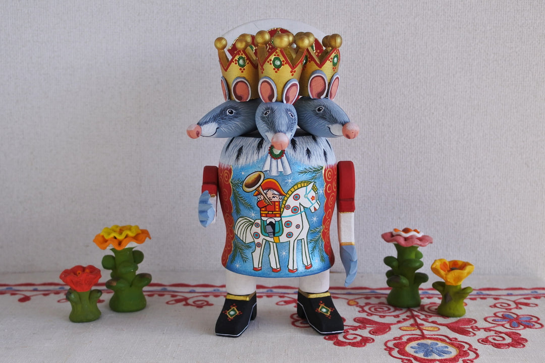 エカテリーナ・ペトゥホワの木製ネズミの王様