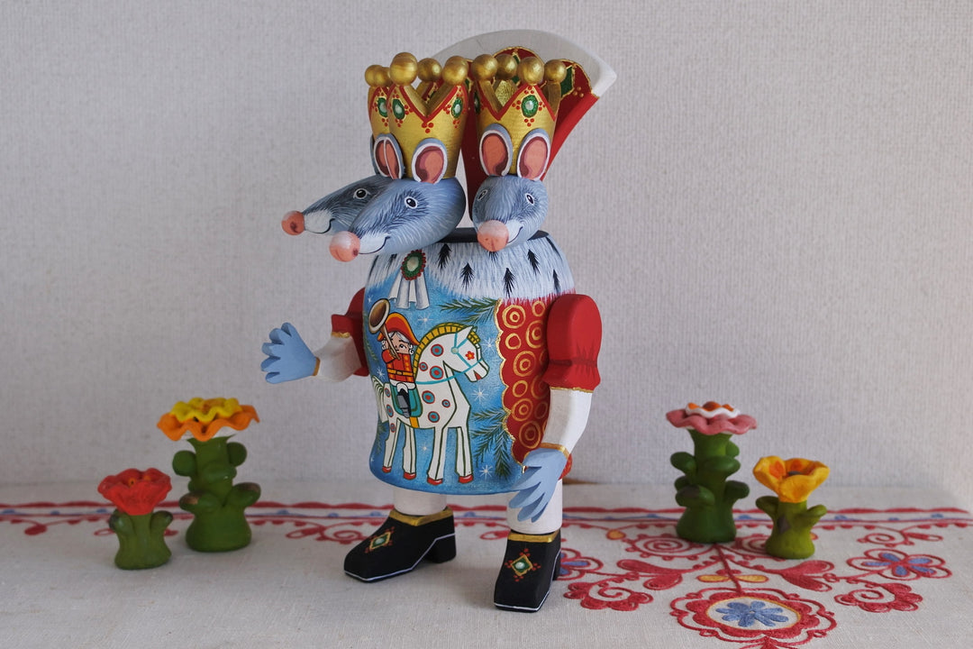 エカテリーナ・ペトゥホワの木製ネズミの王様