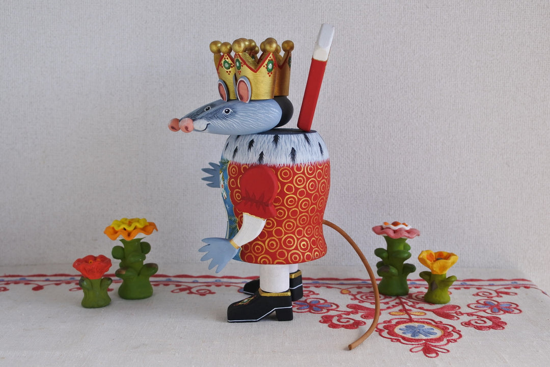 エカテリーナ・ペトゥホワの木製ネズミの王様