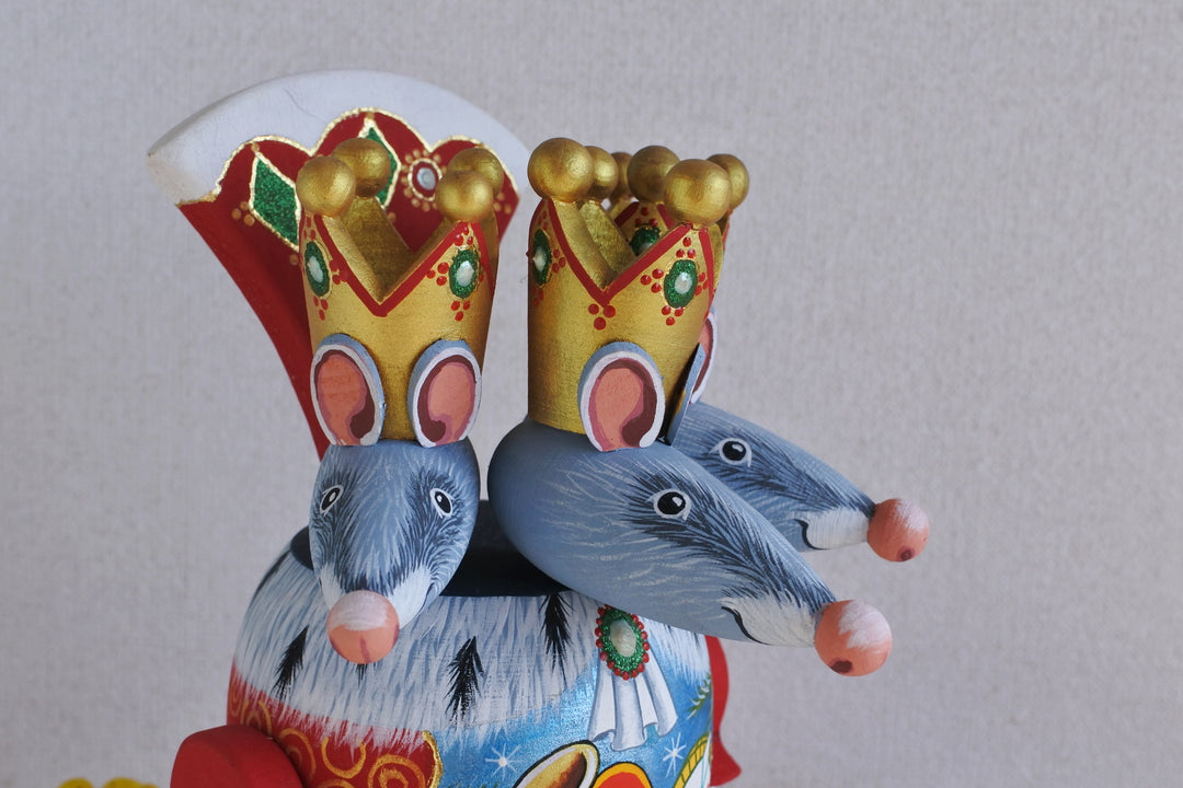 エカテリーナ・ペトゥホワの木製ネズミの王様