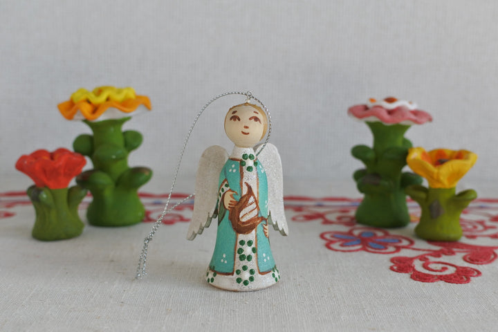 オリガ・アタジャーノワのクリスマスオーナメント　天使