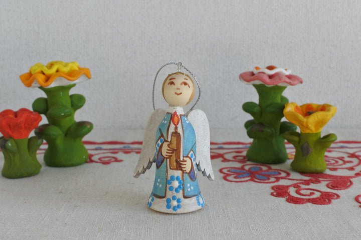 オリガ・アタジャーノワのクリスマスオーナメント　天使