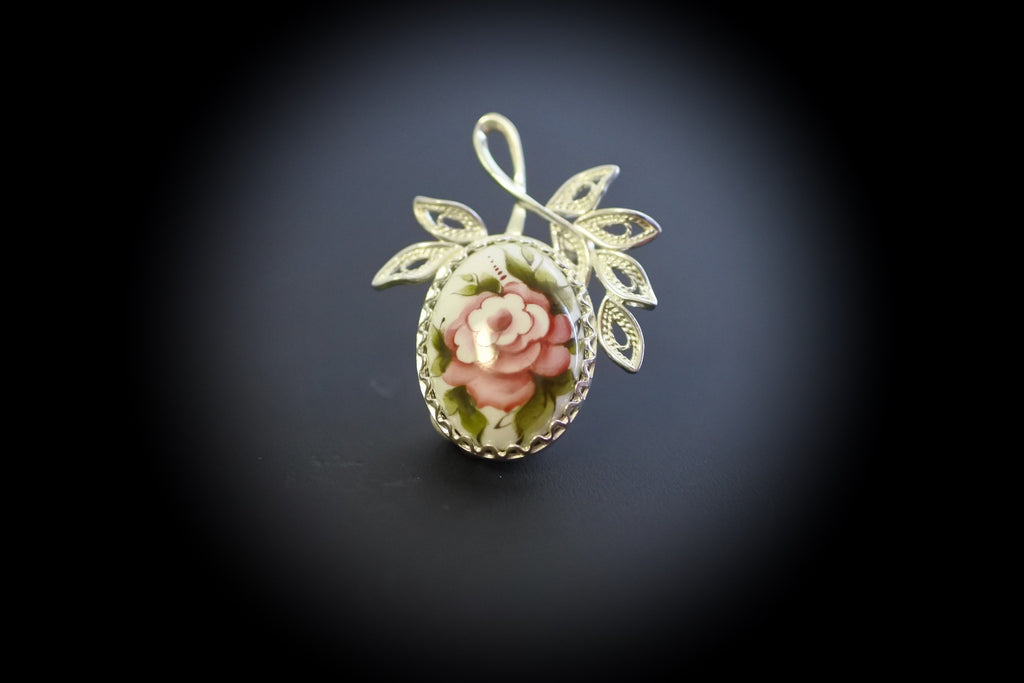 エナメル細工フィニフティ ブローチ ローズ 薔薇 アクセサリー ロシア