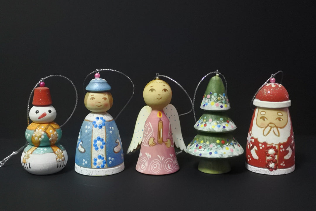 オリガ・アタジャーノワのクリスマスオーナメント　