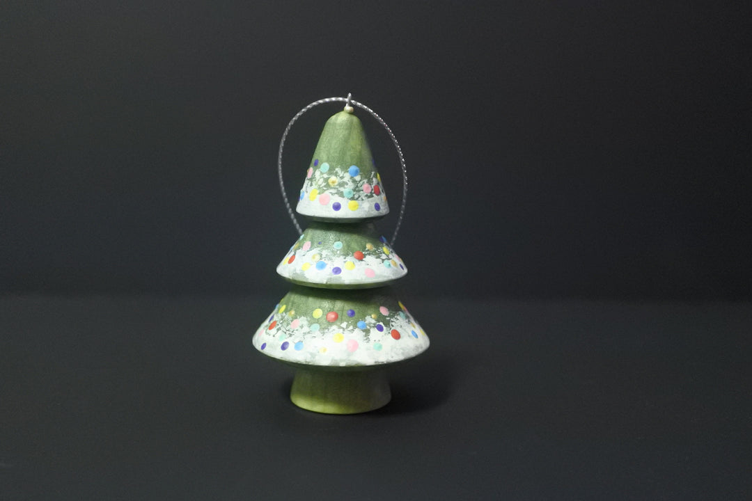 オリガ・アタジャーノワのクリスマスオーナメント　