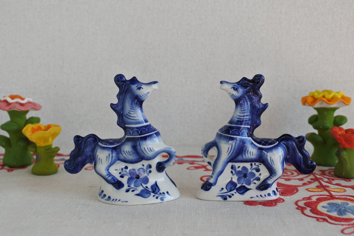 グジェリ陶器　馬　2026午年 　せむしの仔馬