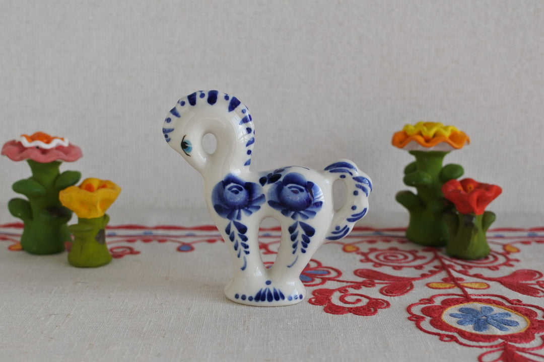 ベショーリ陶磁器工房　藍の馬　2026干支午