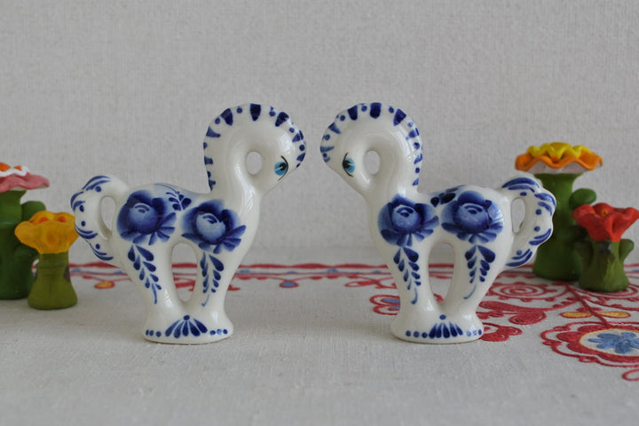 ベショーリ陶磁器工房　藍の馬　2026干支午