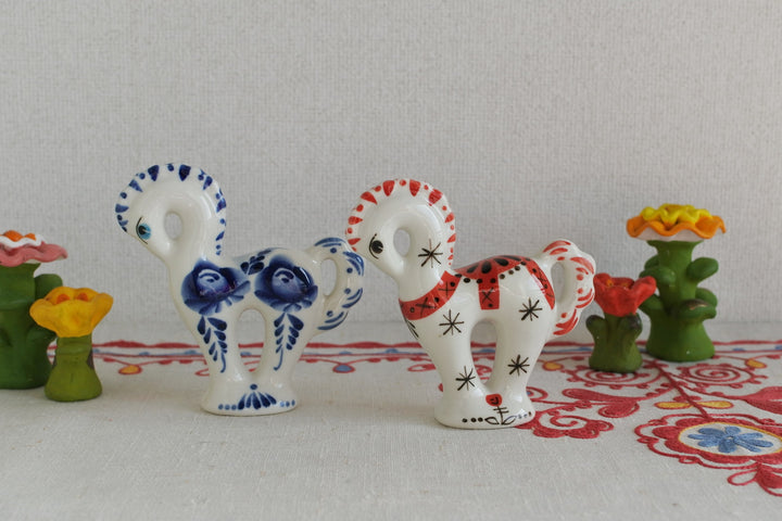 ベショーリ陶磁器工房　藍の馬　2026干支午