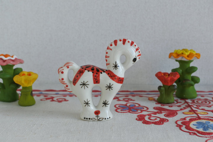 ベショーリ陶磁器工房　朱の馬　2026干支午