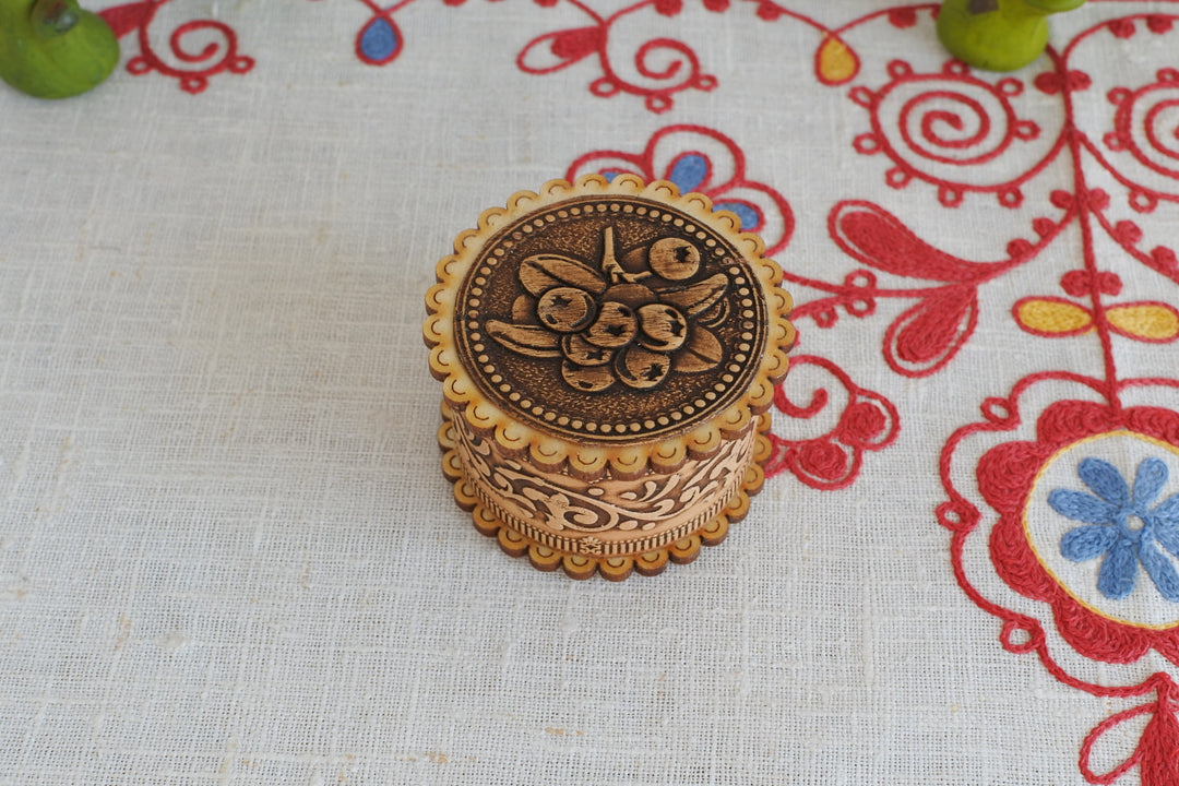 白樺細工ベレスタ　小箱 　クランベリー