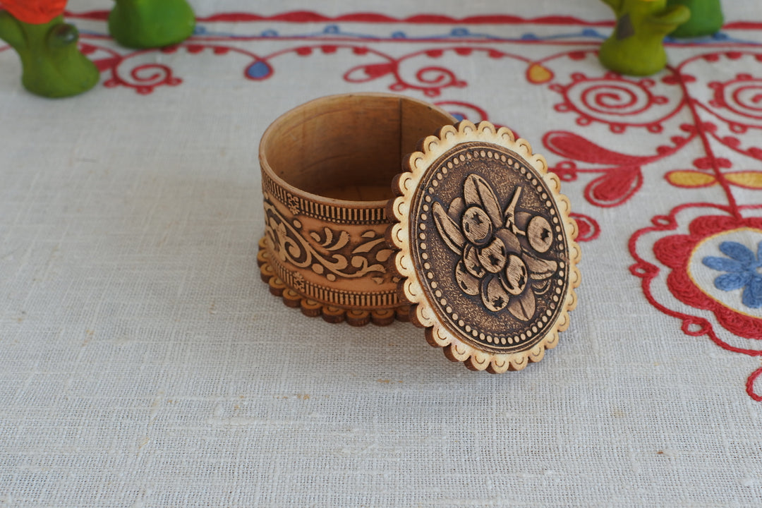 白樺細工ベレスタ　小箱 　クランベリー