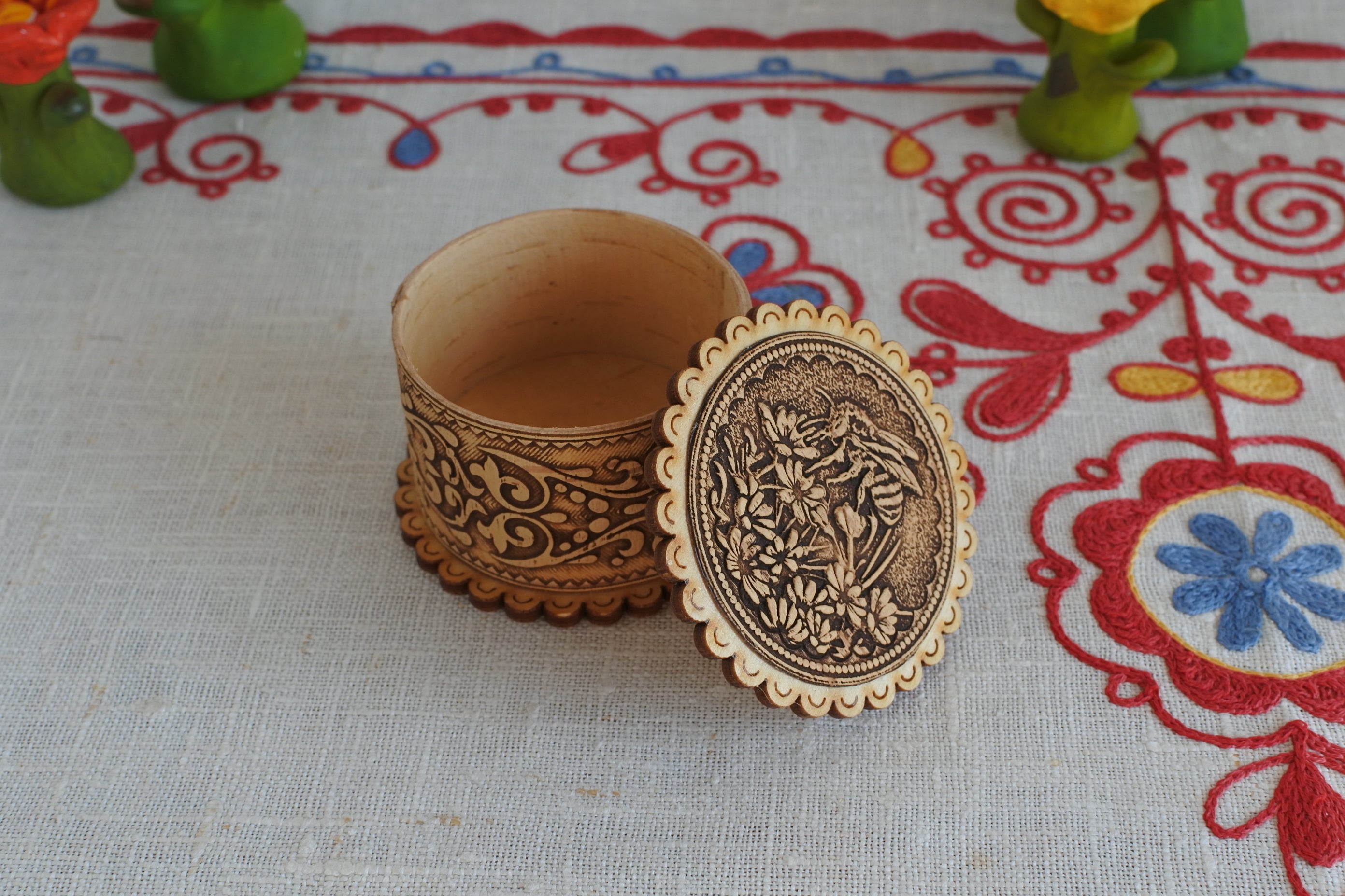 白樺細工ベレスタ ボックス 小箱 白樺樹皮 アクセサリーケース