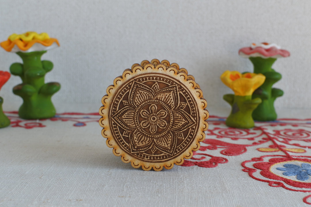 白樺細工ベレスタ　小箱　アムールの蓮