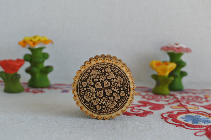 白樺細工ベレスタ　小箱　赤すぐり