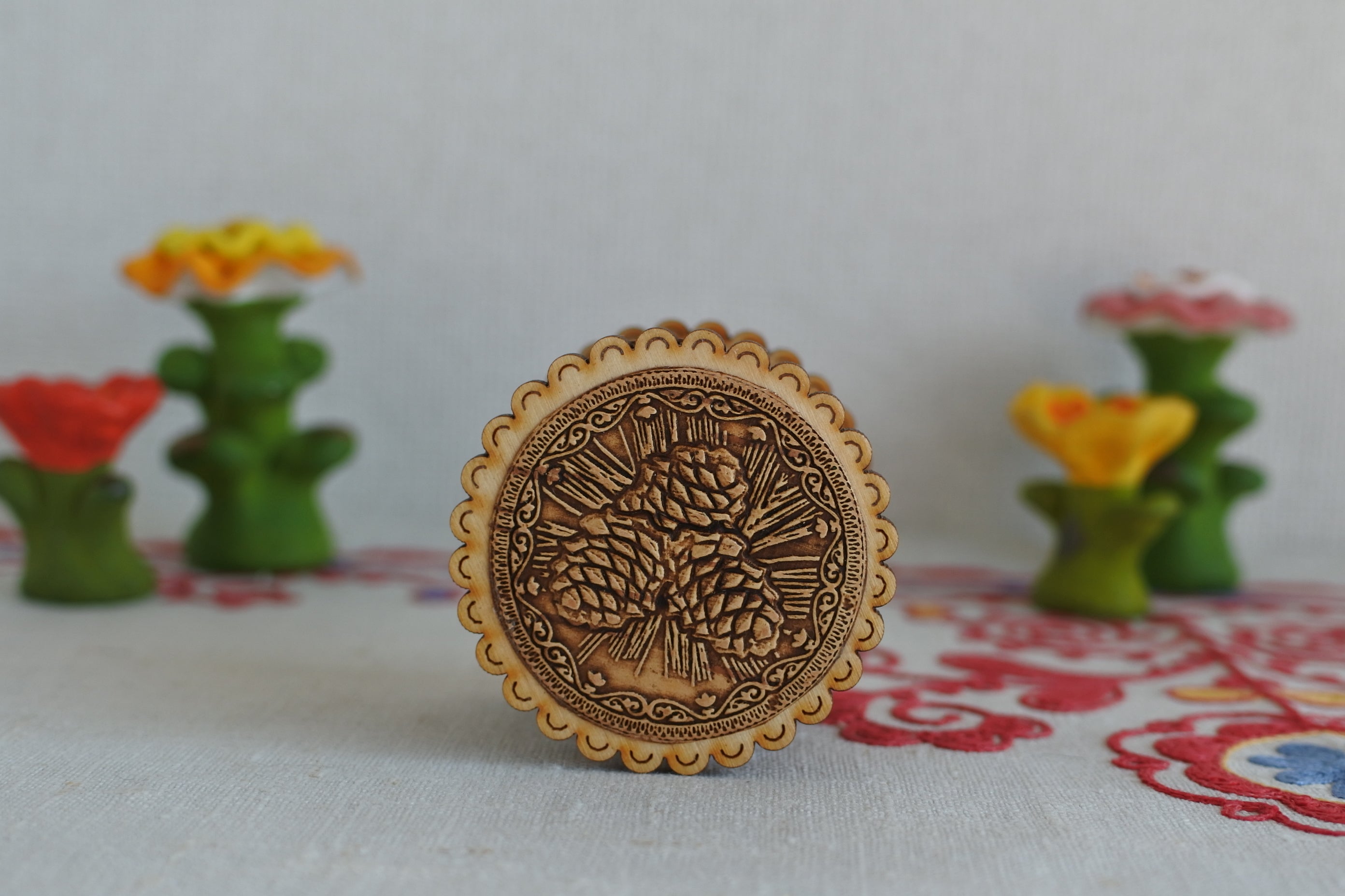 白樺細工ベレスタ 白樺樹皮 ハンドメイド ロシア民芸品 小箱