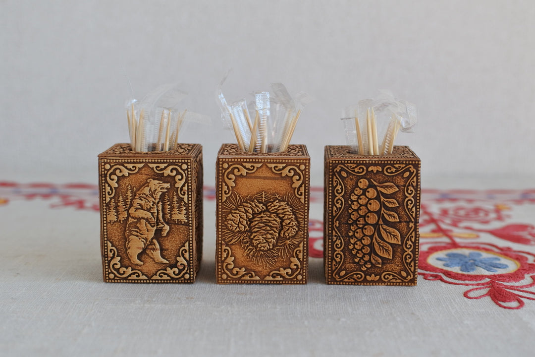 白樺細工ベレスタ　楊枝立て　ななかまど