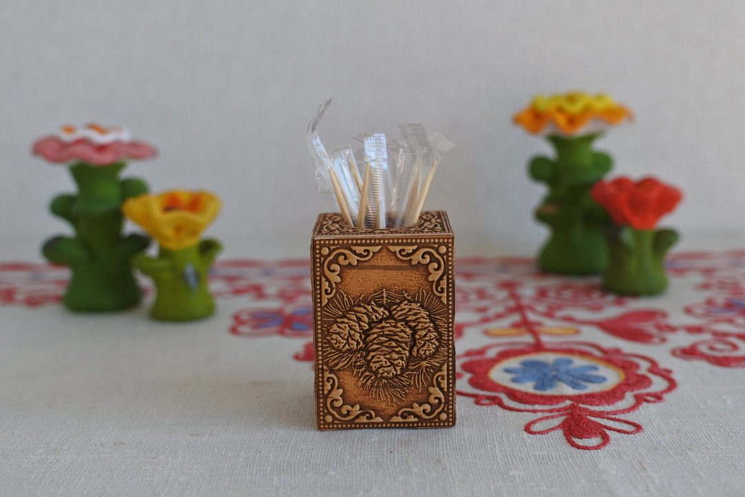 白樺細工ベレスタ　楊枝立て　キタリス