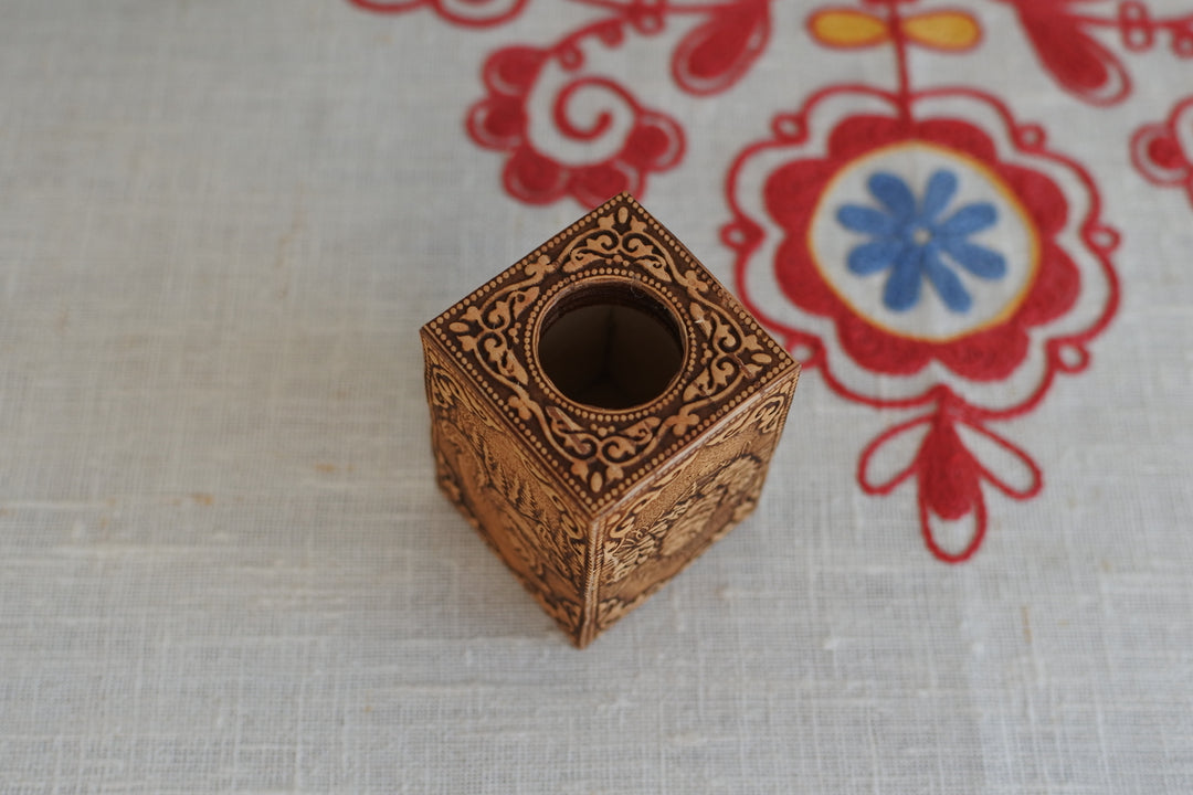 白樺細工ベレスタ　楊枝立て　キタリス